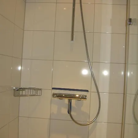 לינה וארוחת בוקר De Zeven Berken